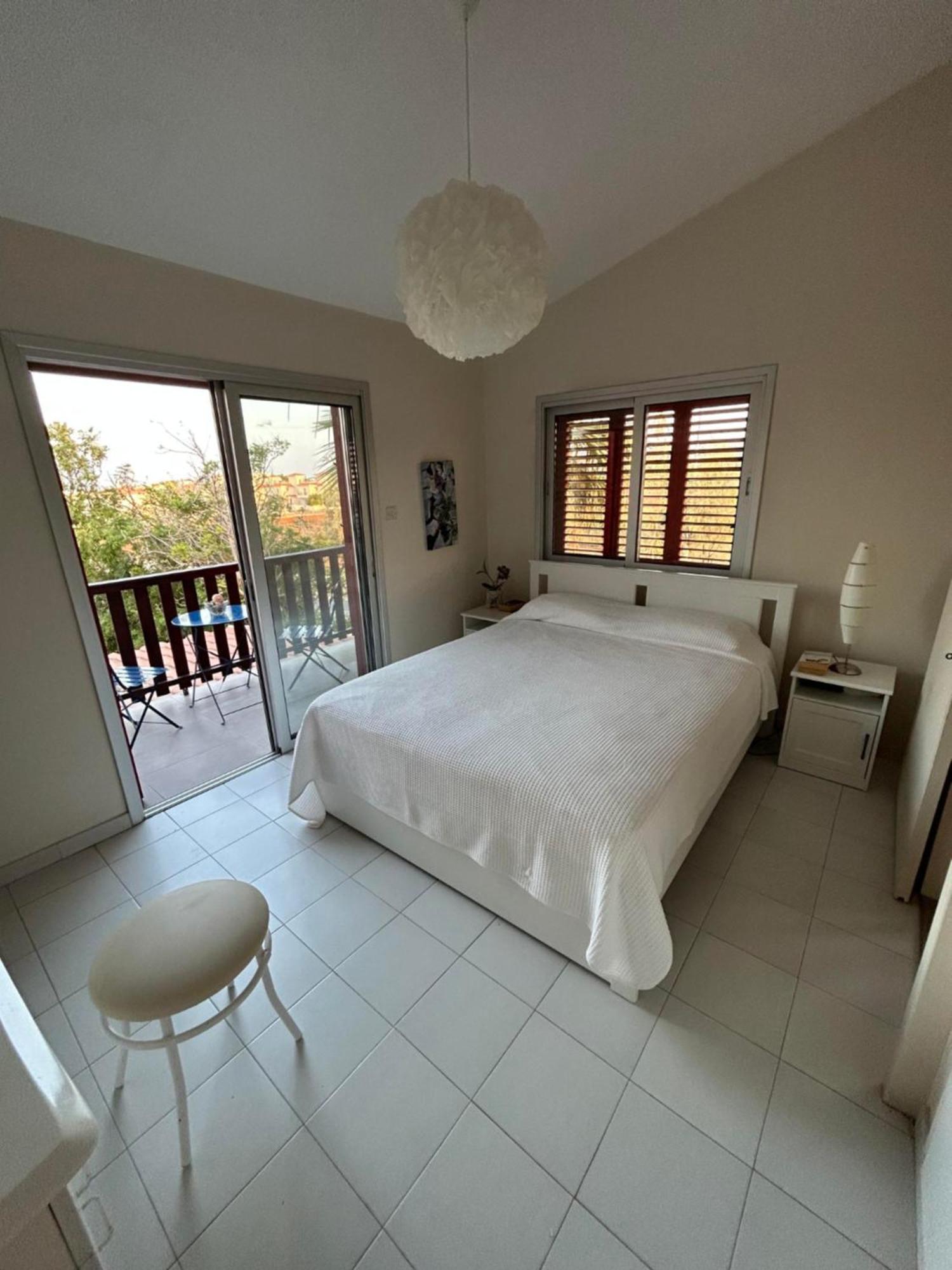 Dom wakacyjny Beautiful Maisonette In