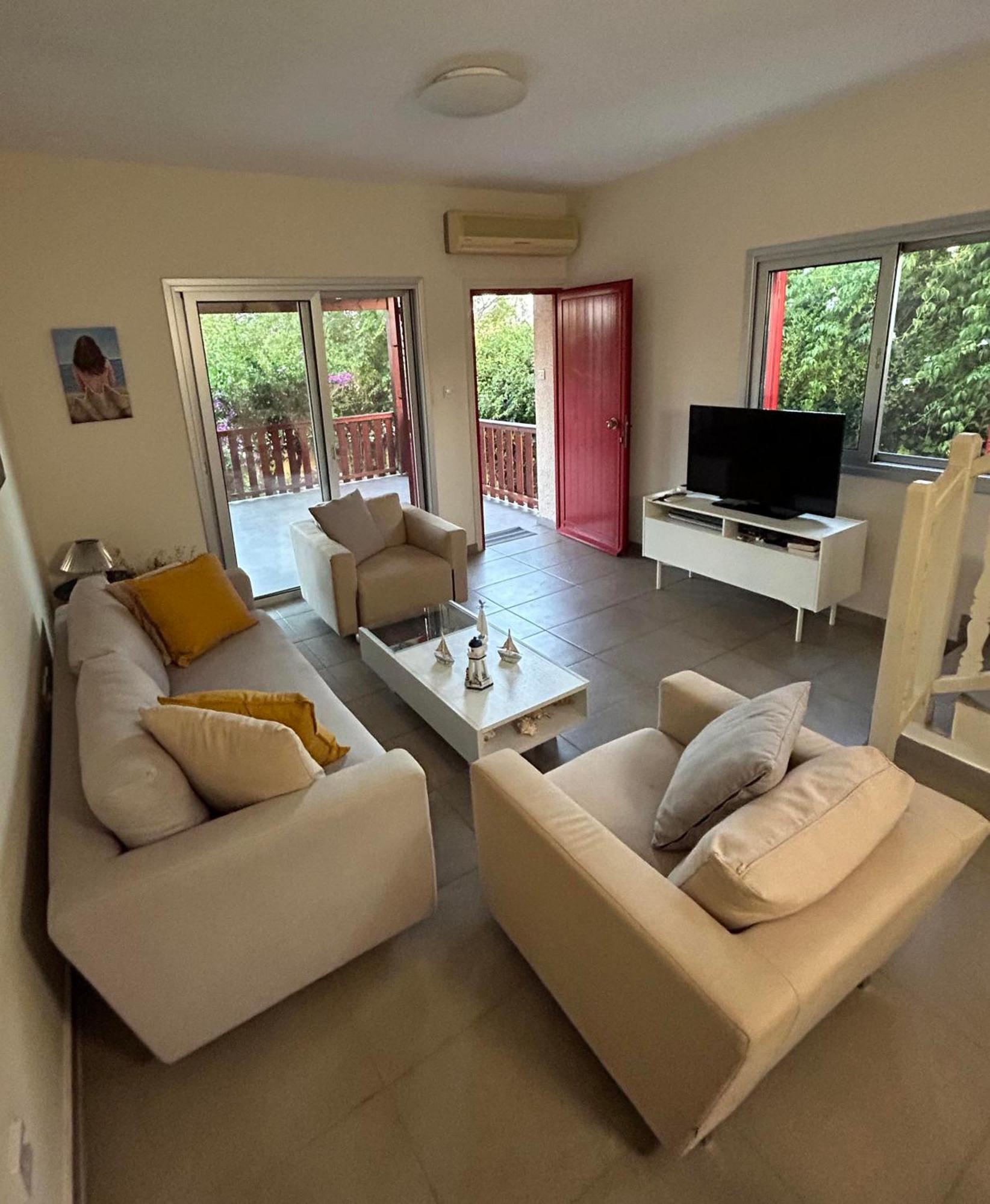 Dom wakacyjny Beautiful Maisonette In